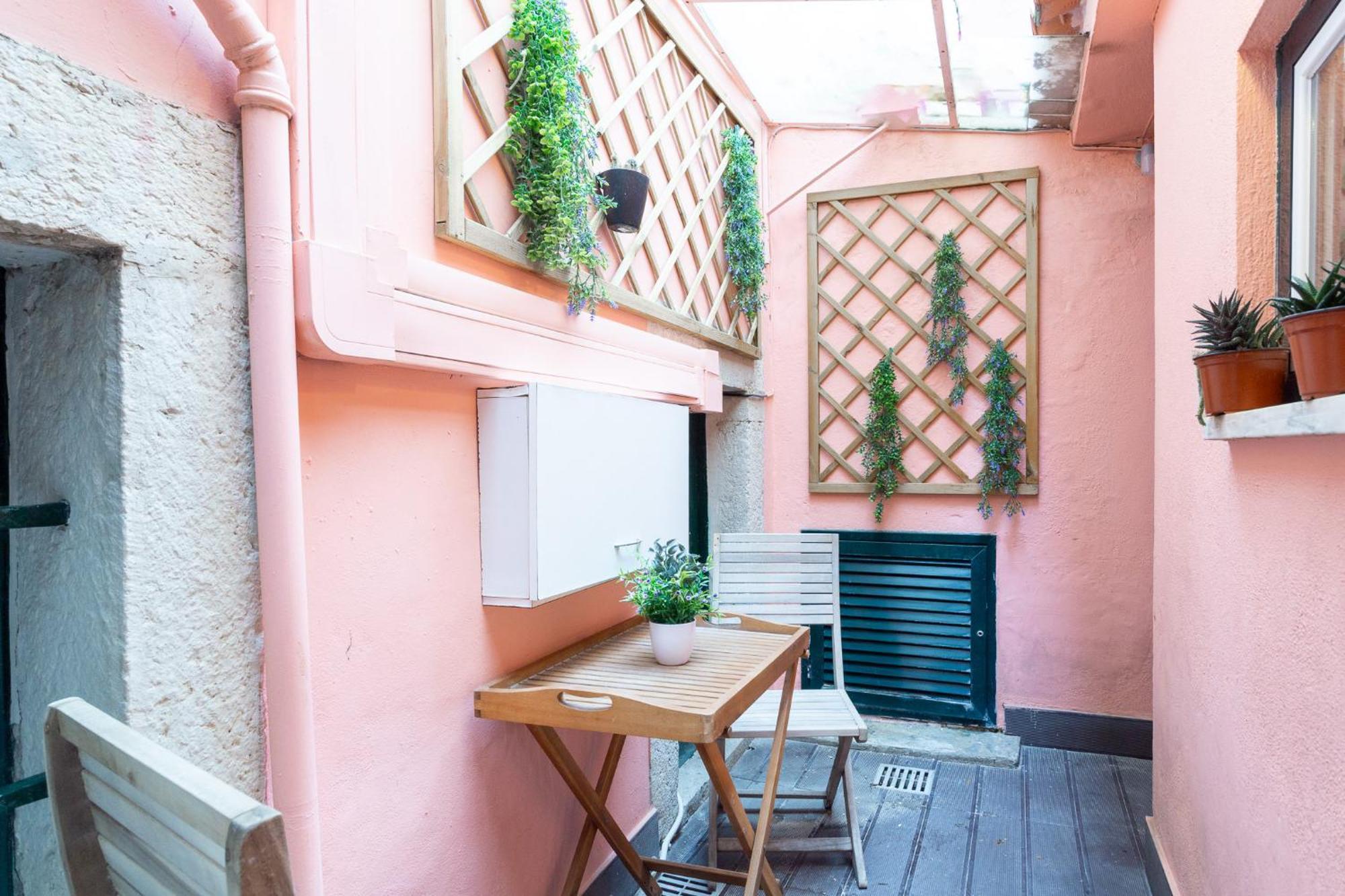 Camoes Lounge Apartment W/Courtyard リスボン エクステリア 写真